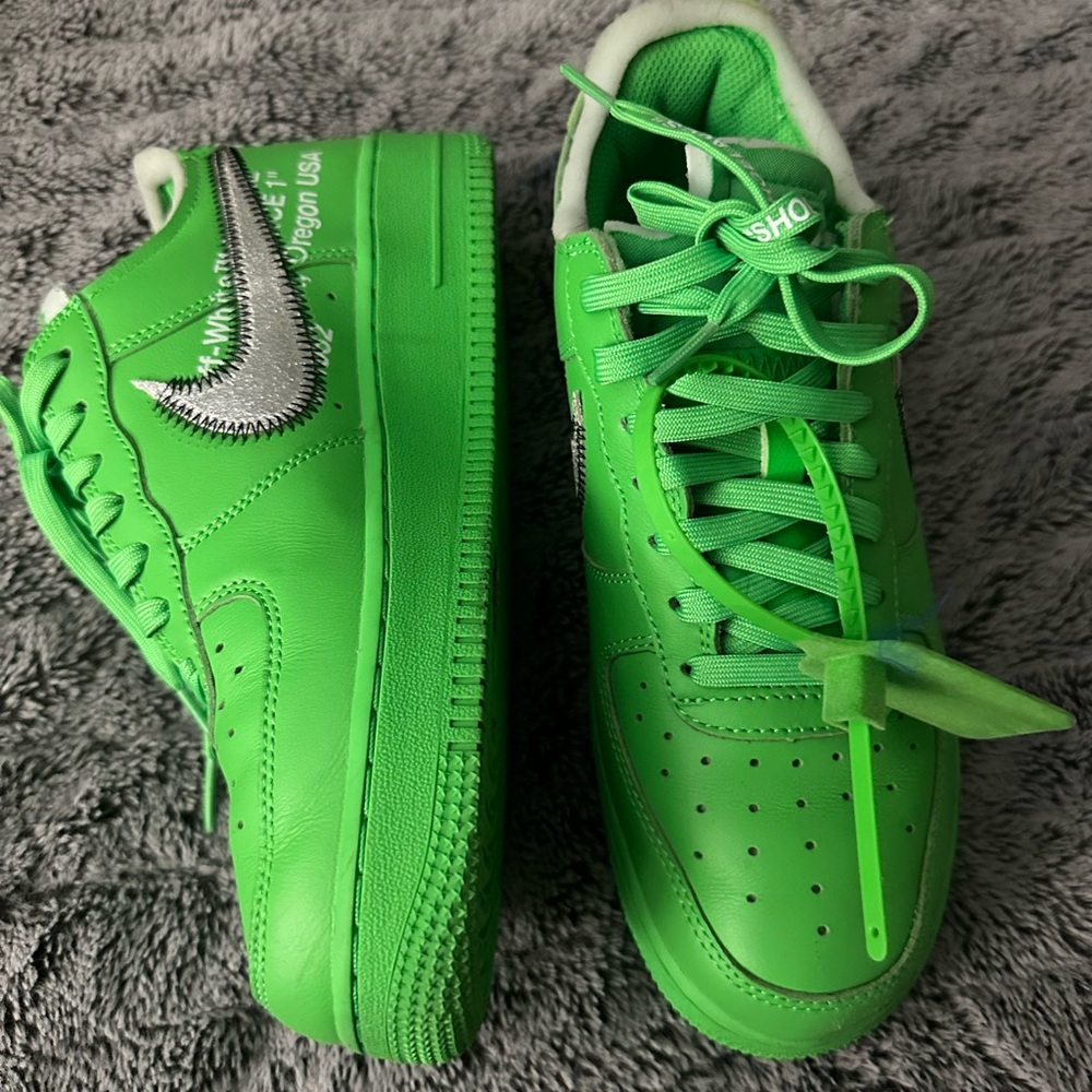 Off white forces